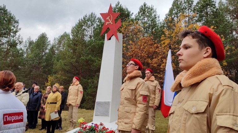 Час памяти к 100 - летию Овидия Горчакова.
